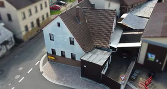 von_poll_real_estate_property_25161060_image_0