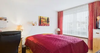 von_poll_real_estate_property_25161087_image_4