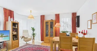 von_poll_real_estate_property_25161087_image_1