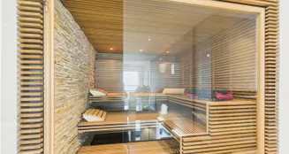 von_poll_real_estate_property_25161070_image_11