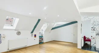 von_poll_real_estate_property_25161083_image_16