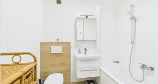 von_poll_real_estate_property_25161086_image_10