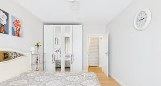 von_poll_real_estate_property_25161086_image_7