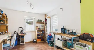 von_poll_real_estate_property_25161079_image_19