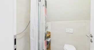 von_poll_real_estate_property_25161079_image_16