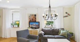 von_poll_real_estate_property_25161079_image_3