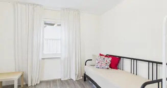 von_poll_real_estate_property_25161079_image_7