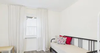 von_poll_real_estate_property_25161079_image_7