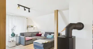 von_poll_real_estate_property_25161079_image_11