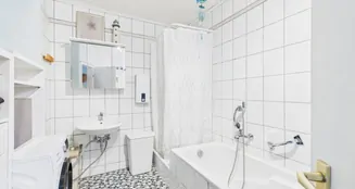 von_poll_real_estate_property_25161079_image_10