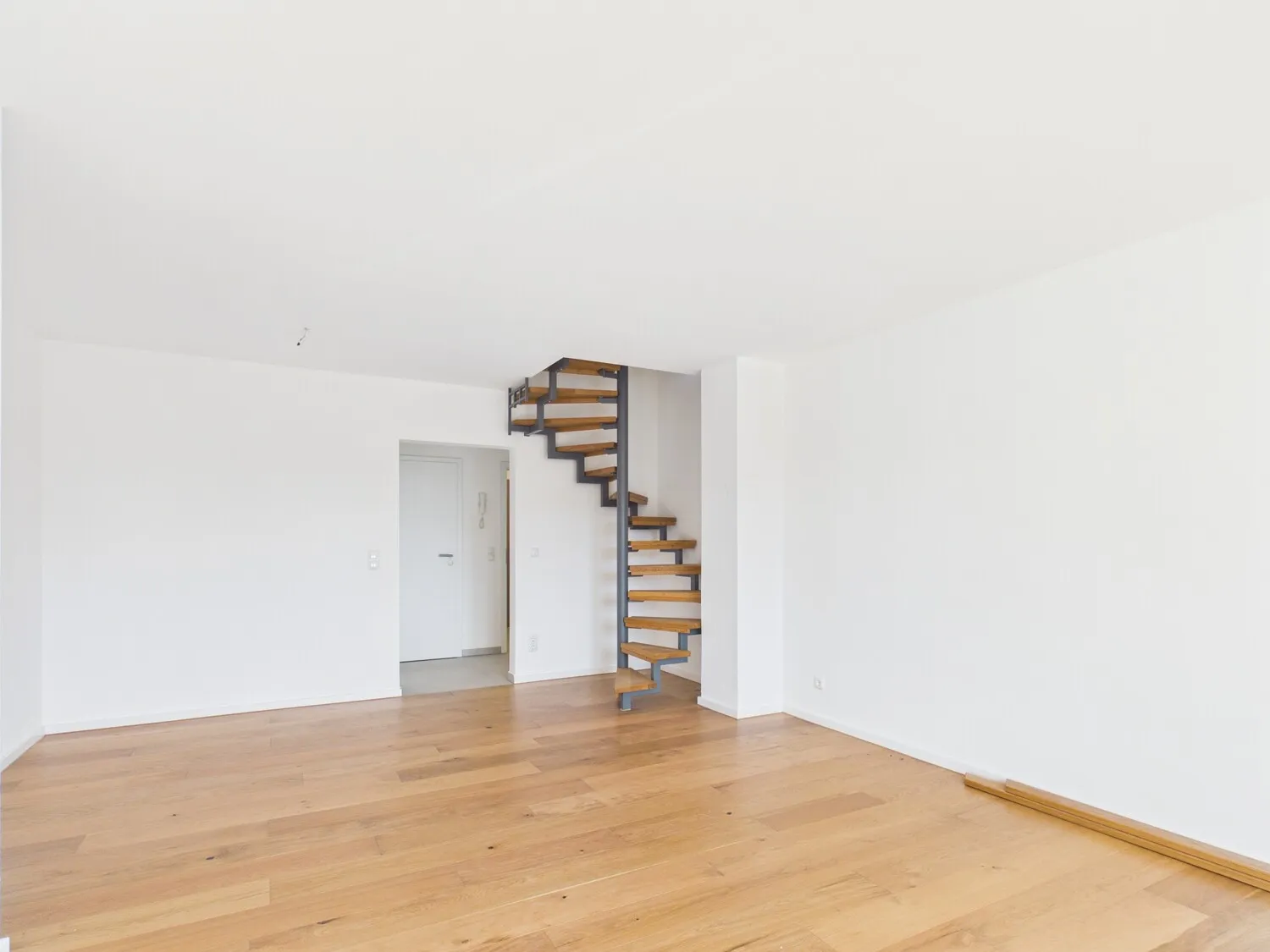 Wohnen 4 Zimmer Whg.