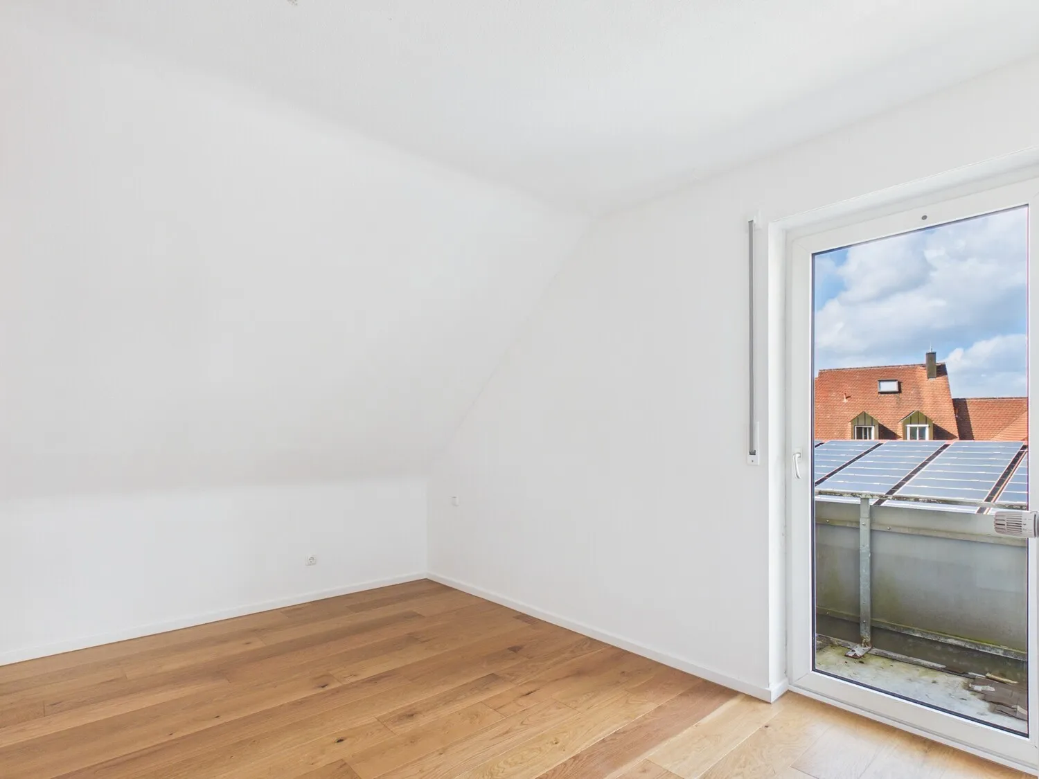 Schlafen 4 Zimmer Whg.