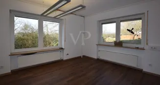 von_poll_real_estate_property_23208548_image_10