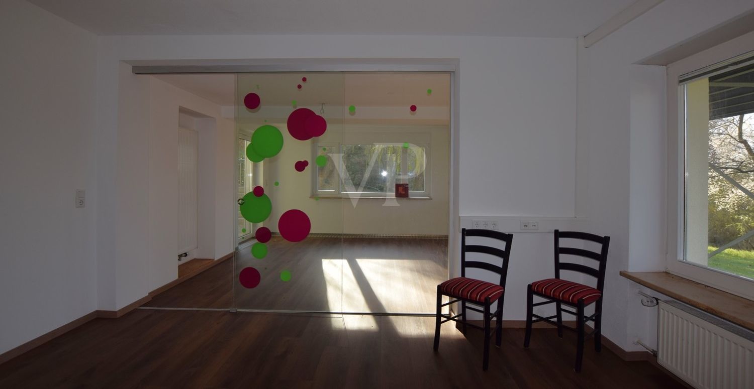 Büro 1