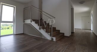 von_poll_real_estate_property_24208609_image_5