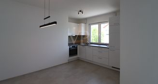 von_poll_real_estate_property_24208609_image_19