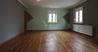 von_poll_real_estate_property_25208659_image_13