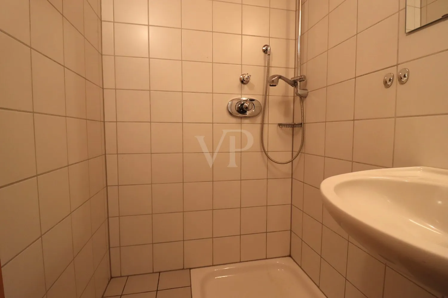 Badezimmer Haupthaus  EG