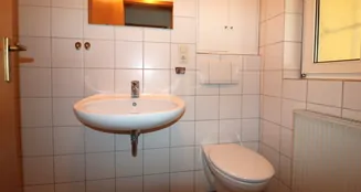 von_poll_real_estate_property_25208659_image_4