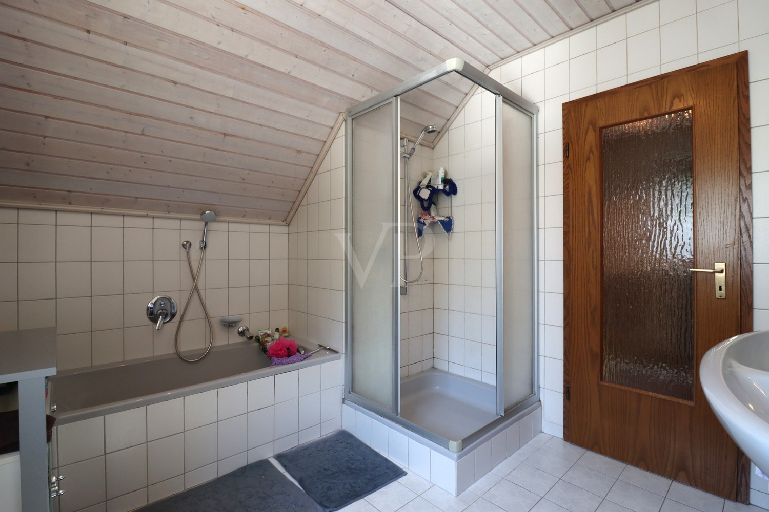 Badezimmer DG