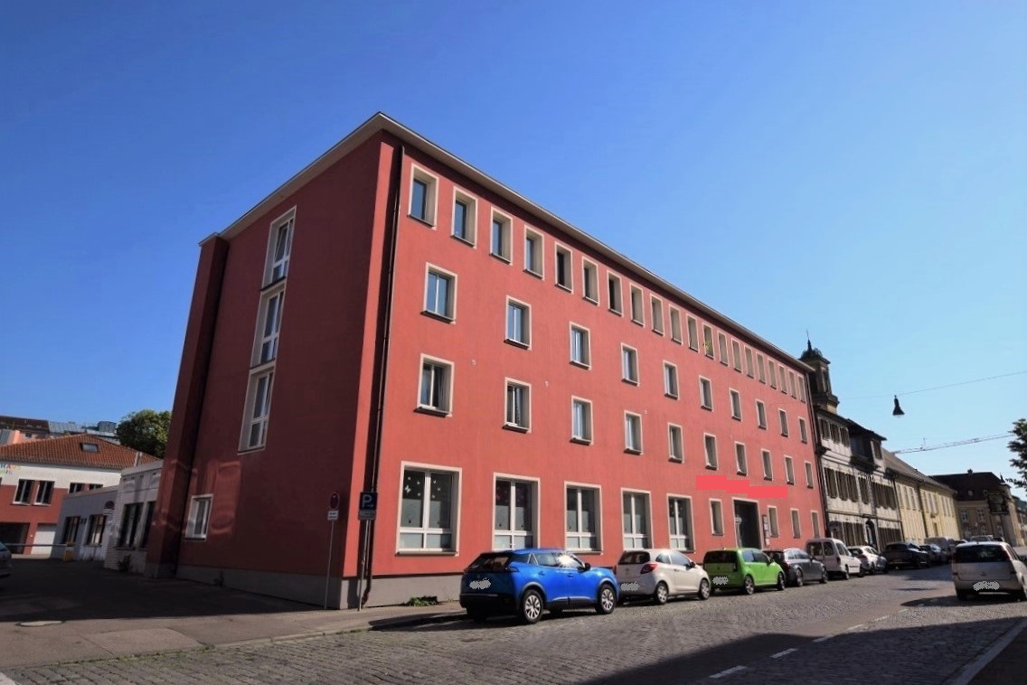 Lukrative Kapitalanlage mit hoher Vermietbarkeit! Saniertes Studentenwohnheim im Zentrum von Ansbach