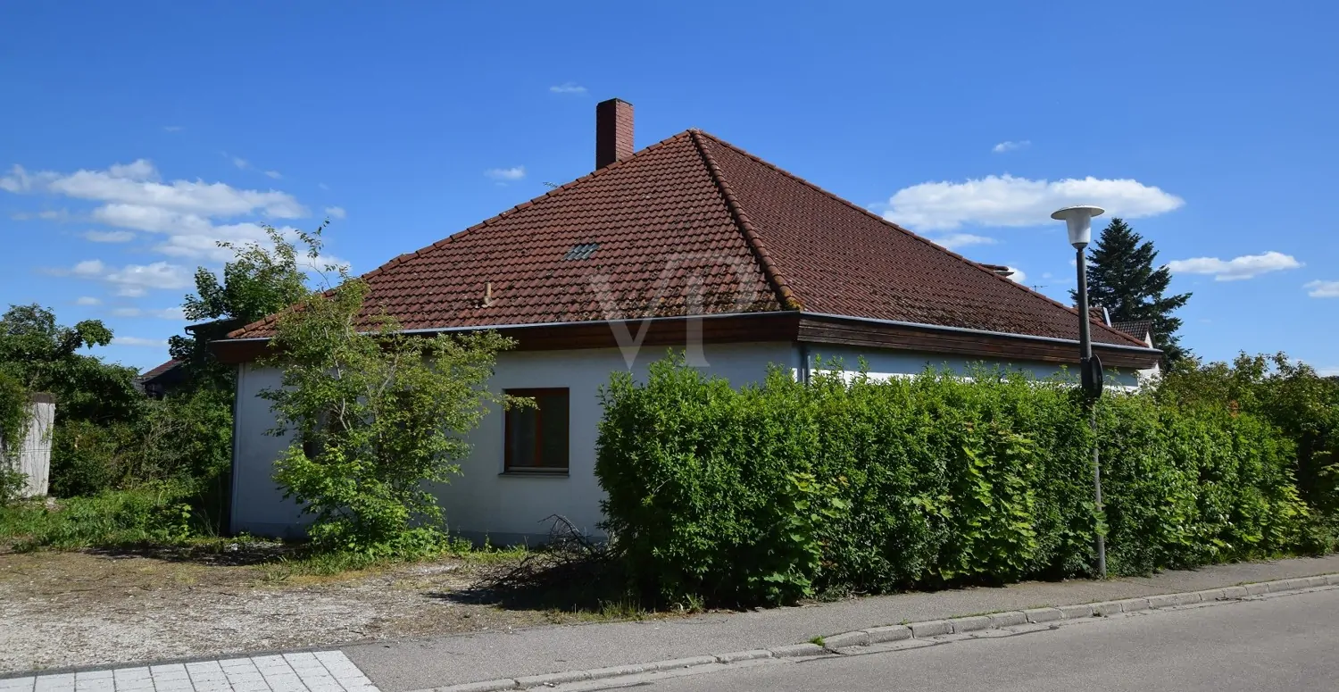 Zufahrt Stellplätze - Nordseite