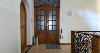 von_poll_real_estate_property_24208615_image_0