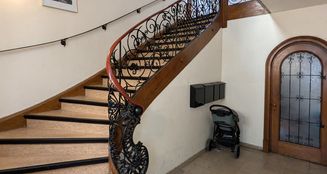 von_poll_real_estate_property_24208615_image_2