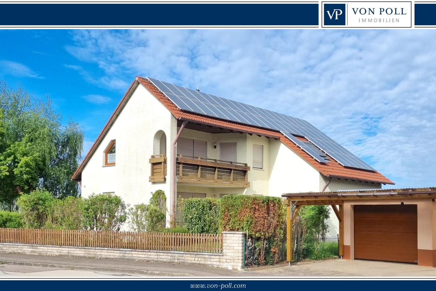Gepflegtes Zweifamilienhaus mit PV-Anlage, großem Garten und Platz für die ganze Familie!