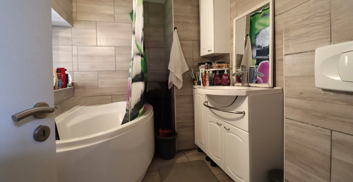 Badezimmer Erdgeschoss