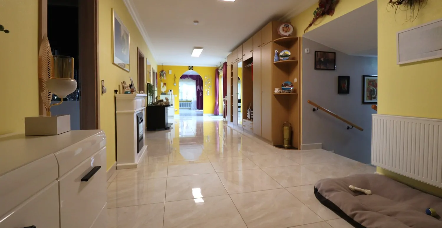 Eingangsbereich Eigentümerwohnung