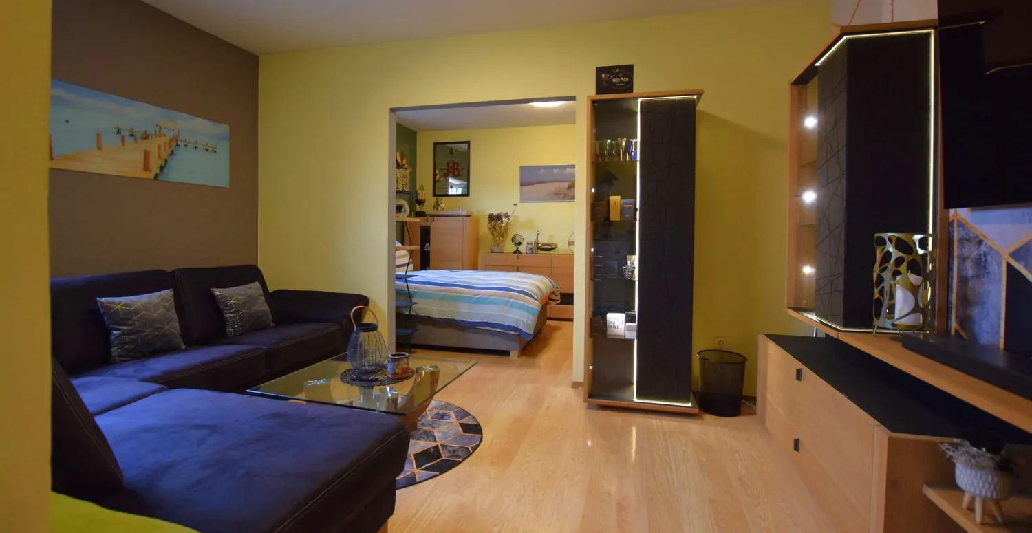 Wohnzimmer zweite Wohnung