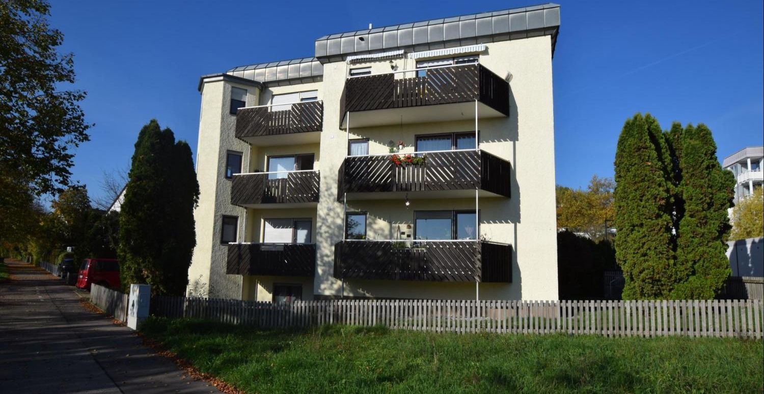 Wohnen im Rügländer Viertel! Vermietete 3-Zimmer-Wohnung mit Balkon und TG-Stellplatz