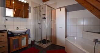 von_poll_real_estate_property_25208711_image_27