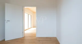 von_poll_real_estate_property_25208672_image_7