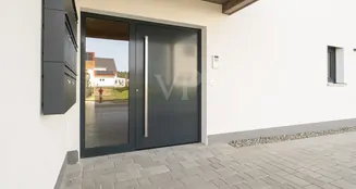 von_poll_real_estate_property_25208670_image_3