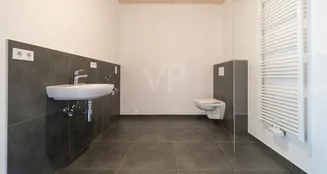 von_poll_real_estate_property_25208670_image_6