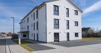 von_poll_real_estate_property_25208676_image_1