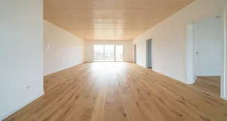 von_poll_real_estate_property_25208674_image_7