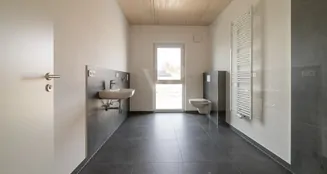 von_poll_real_estate_property_25208674_image_9