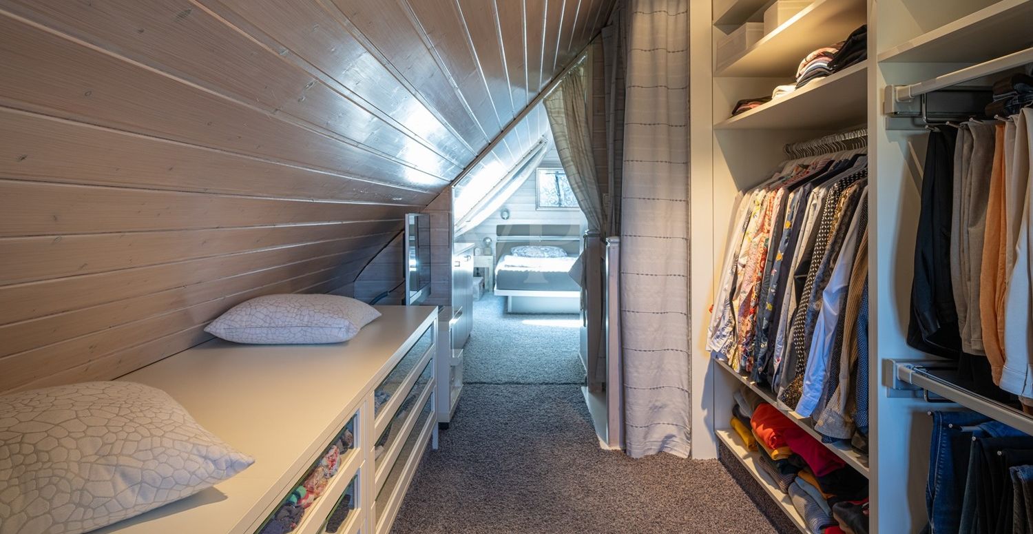 Ankleide/Schlafzimmer Spitzboden
