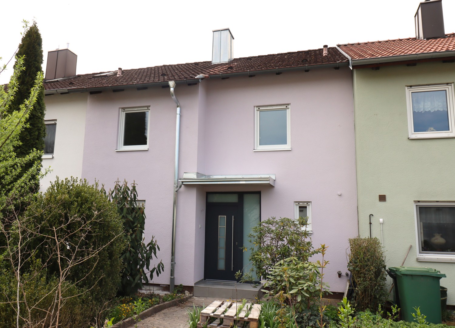 Front Ansicht
