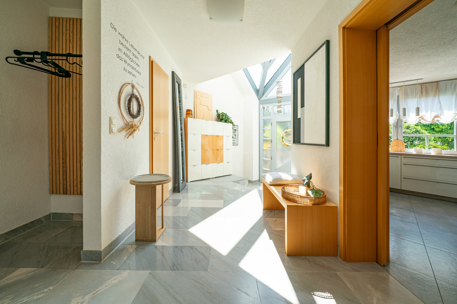 Eingangsbereich mit Garderobe