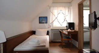 von_poll_real_estate_property_25208707_image_19