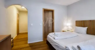 von_poll_real_estate_property_25208707_image_4