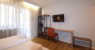 von_poll_real_estate_property_25208707_image_8
