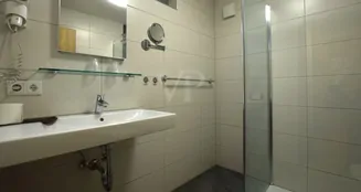 von_poll_real_estate_property_25208707_image_10