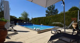 von_poll_real_estate_property_25208705_image_0