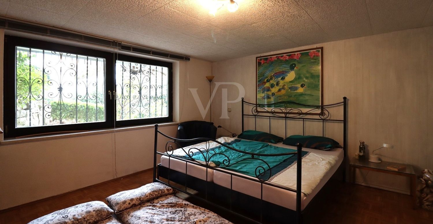 Schlafzimmer UG
