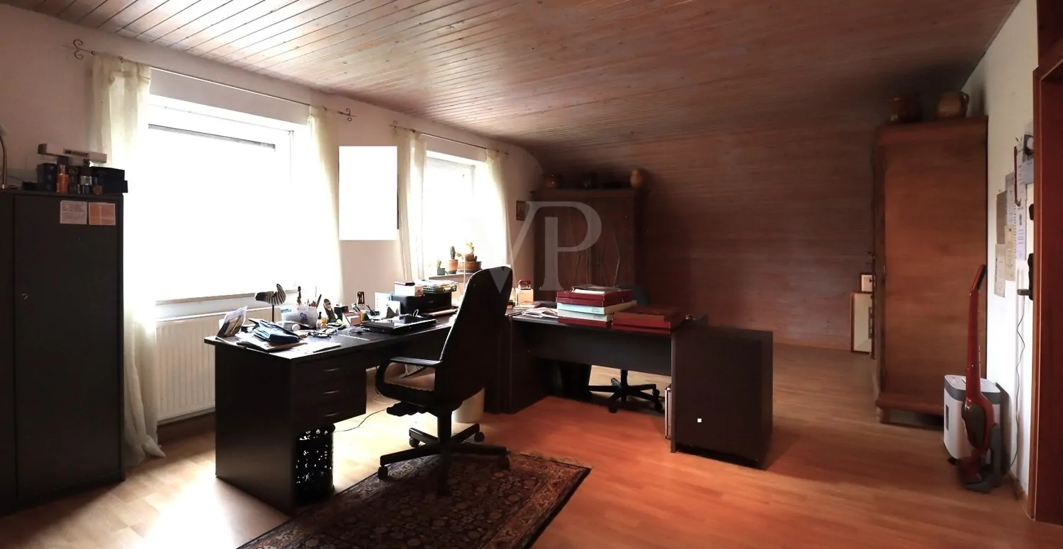 Arbeitszimmer DG